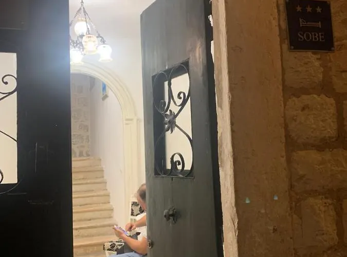 Rilati Old Town Palace 4