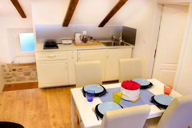 Rilati Old Town Palace 4 3* Dubrovnik