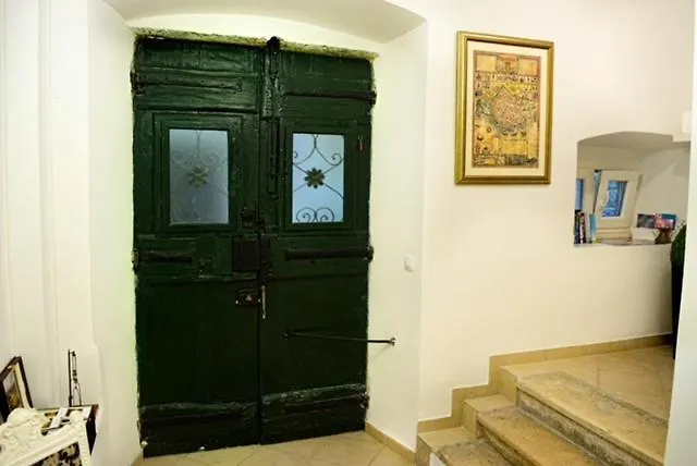 Rilati Old Town Palace 4 3*