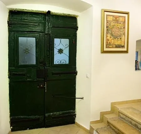 Rilati Old Town Palace 4 3*