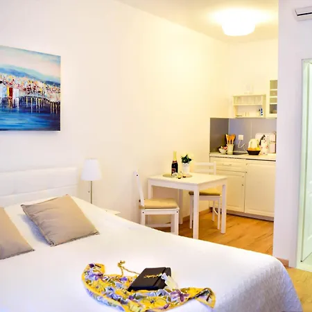 Guest house Rilati Old Town Palace 4